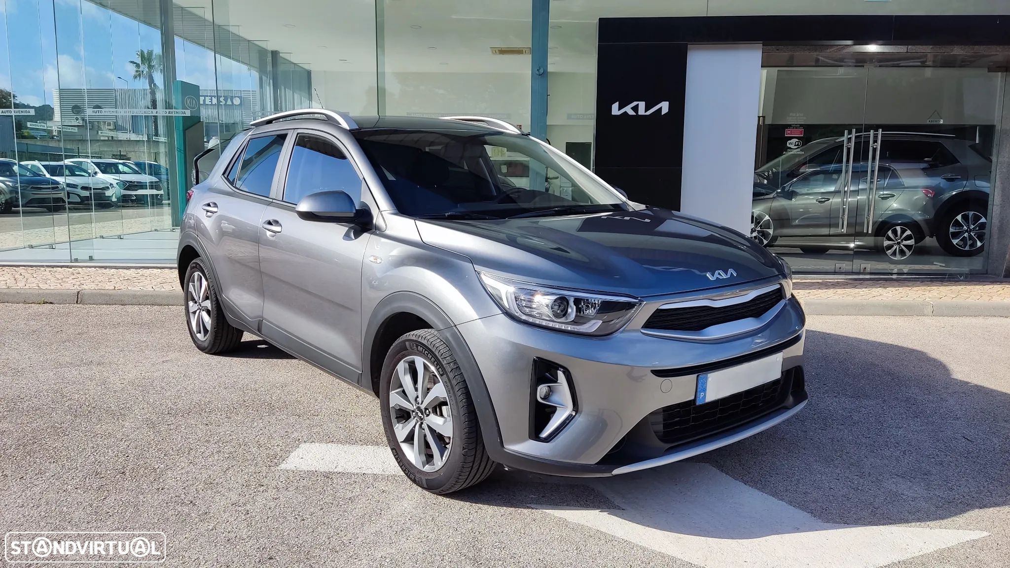 Kia Stonic 1.2 Dynamic - 1