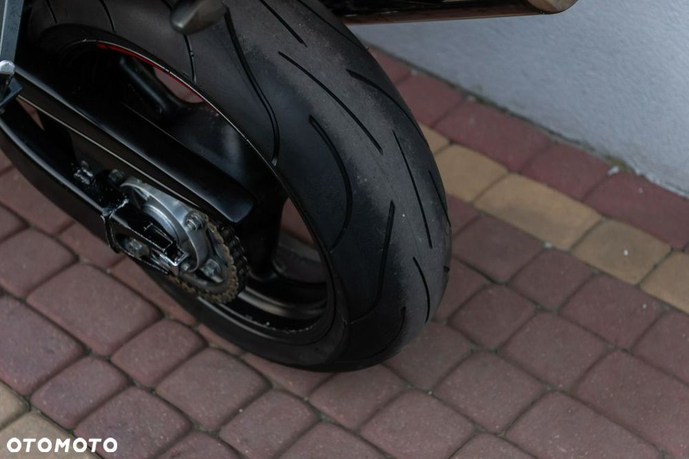 Honda CBR - 9