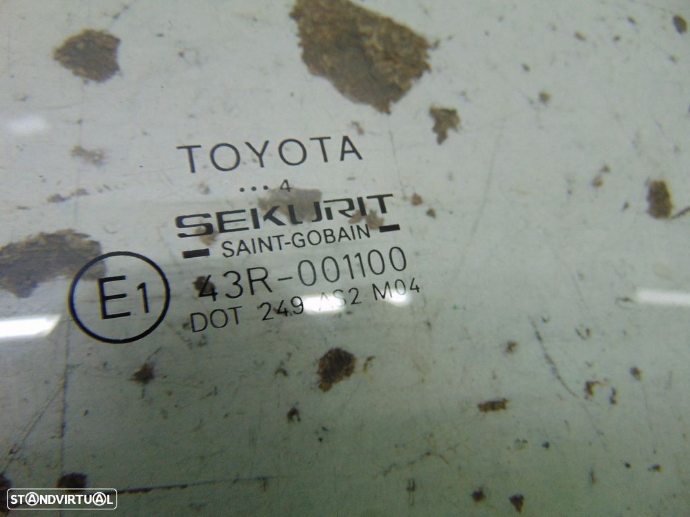 Toyota Hiace vidro - 4