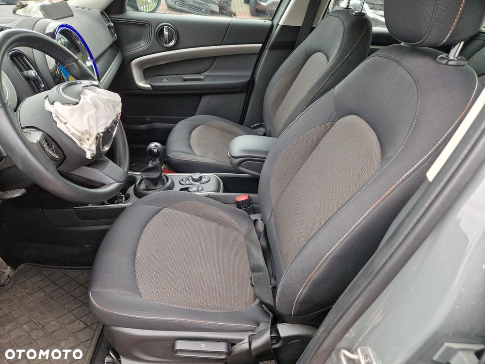 MINI Countryman Cooper Classic Trim - 18