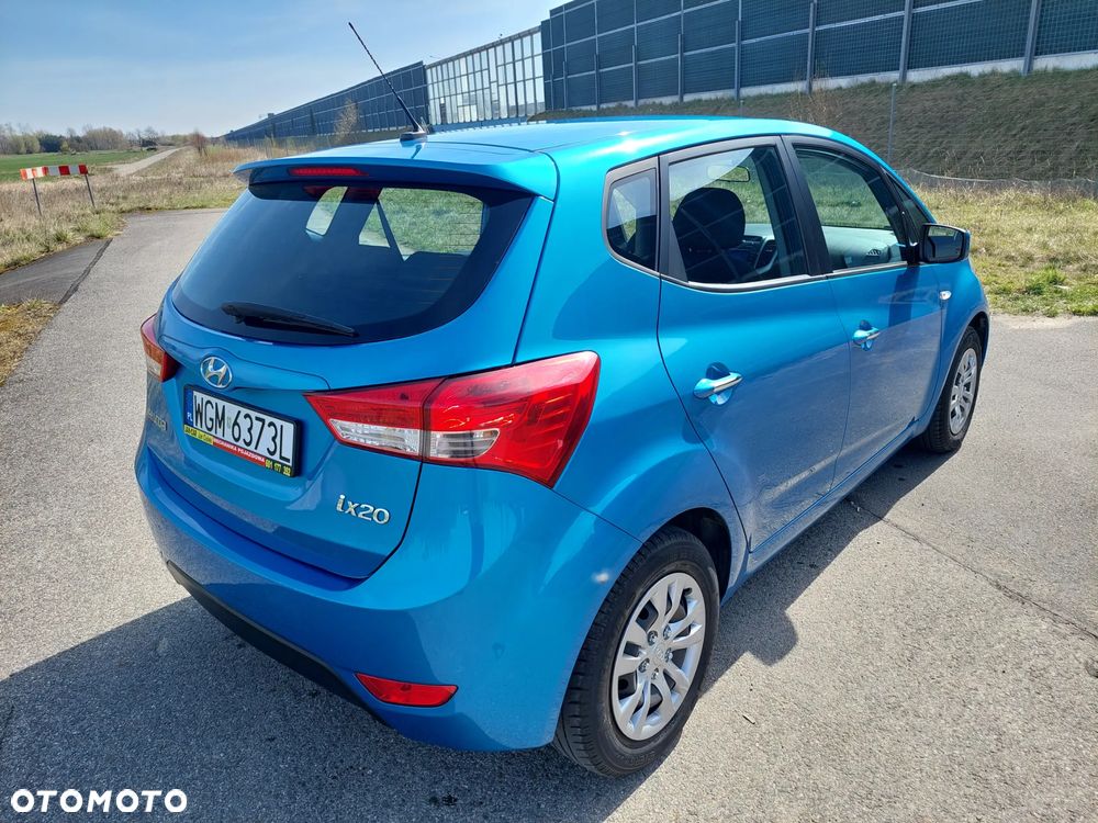 Hyundai ix20 1.4 Classic - 11