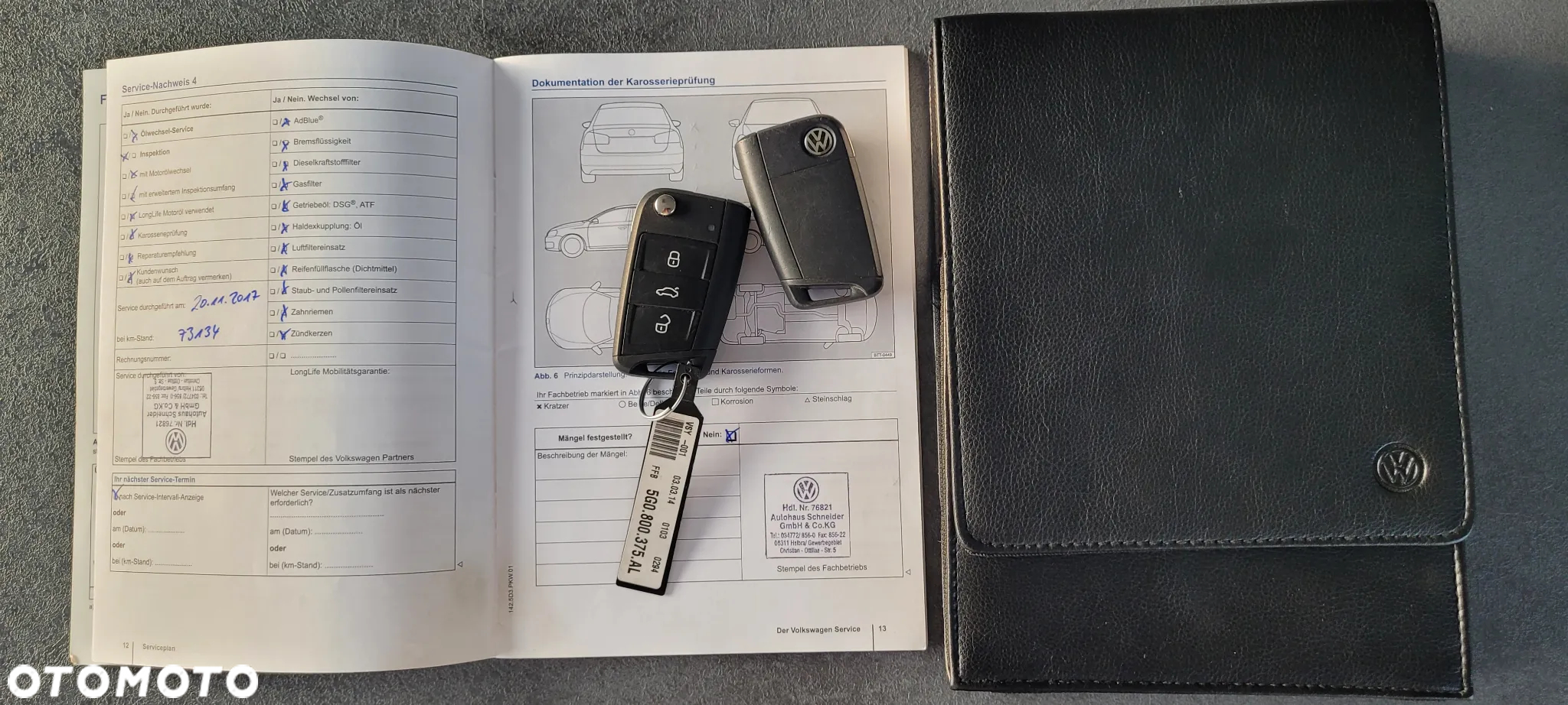 Volkswagen Golf VI 1.6 TDI Comfortline - 12