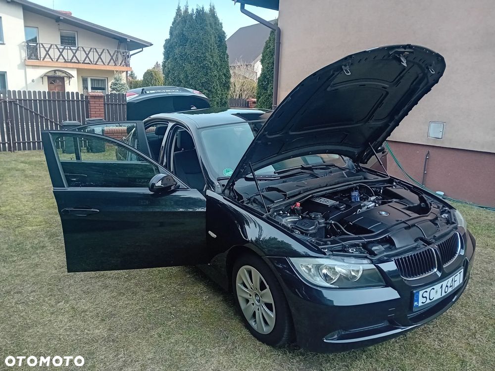 BMW Seria 3 318i Edition Exclusive - 15