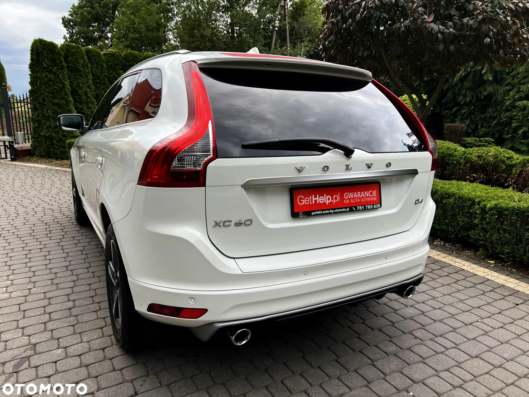 Volvo XC 60 D4 R-Design - 10