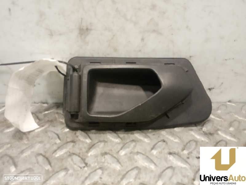 PUNHO DIANTEIRO ESQUERDO PEUGEOT 306 FASTBACK 1.9 DT 90CV 1905CC - 1