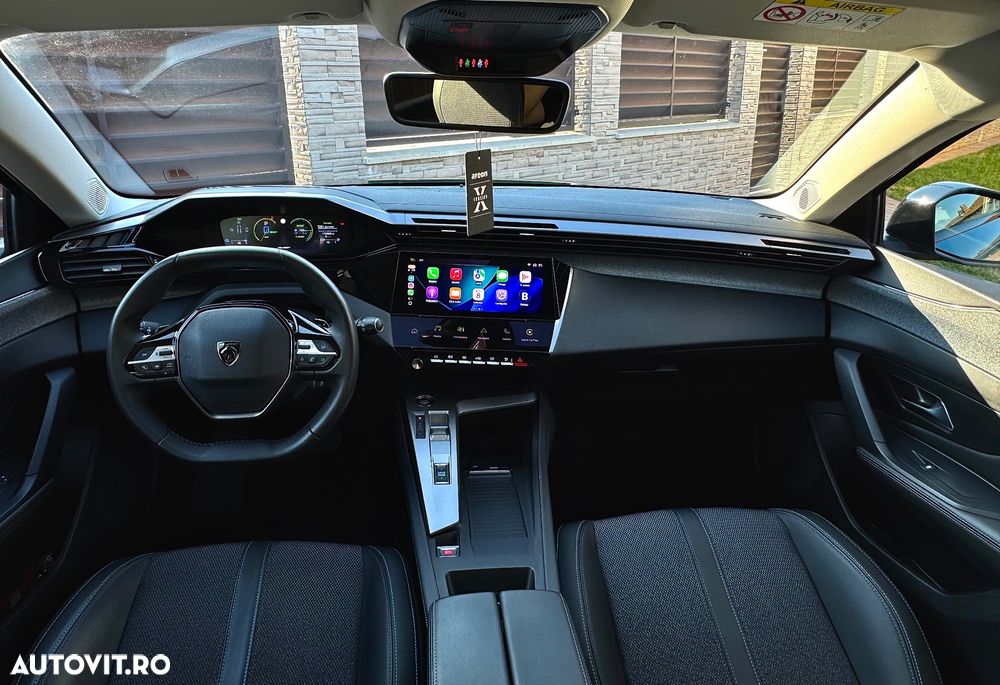 Peugeot 308 1.6L 180 EAT8 PHEV Allure - 14