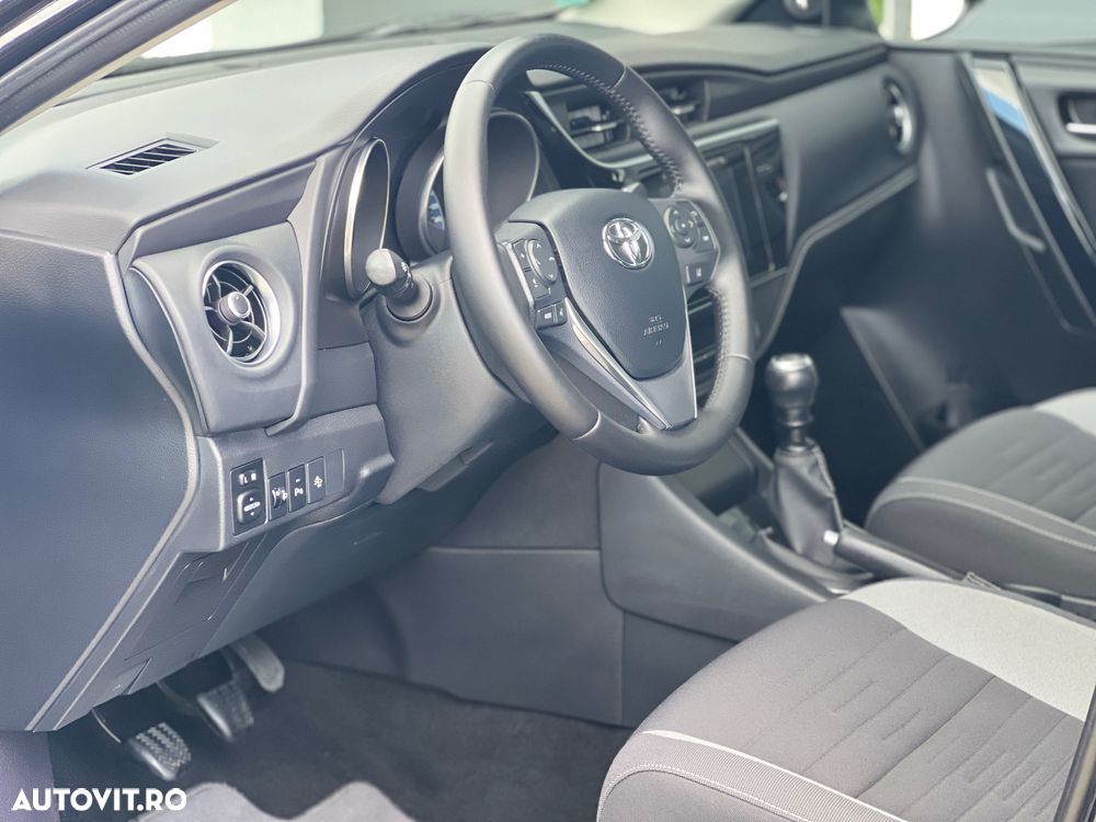 Toyota Auris 1.2 Turbo Comfort - 34