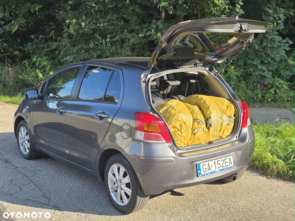 Toyota Yaris 1.33 Luna - 6