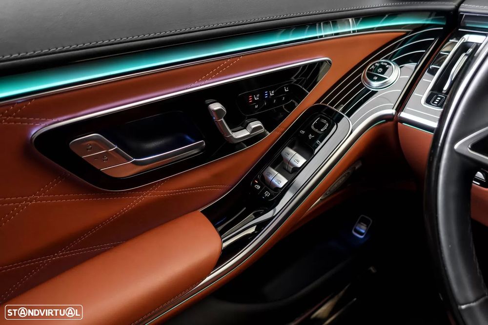 Mercedes-Benz S 680 Maybach 4Matic - 16