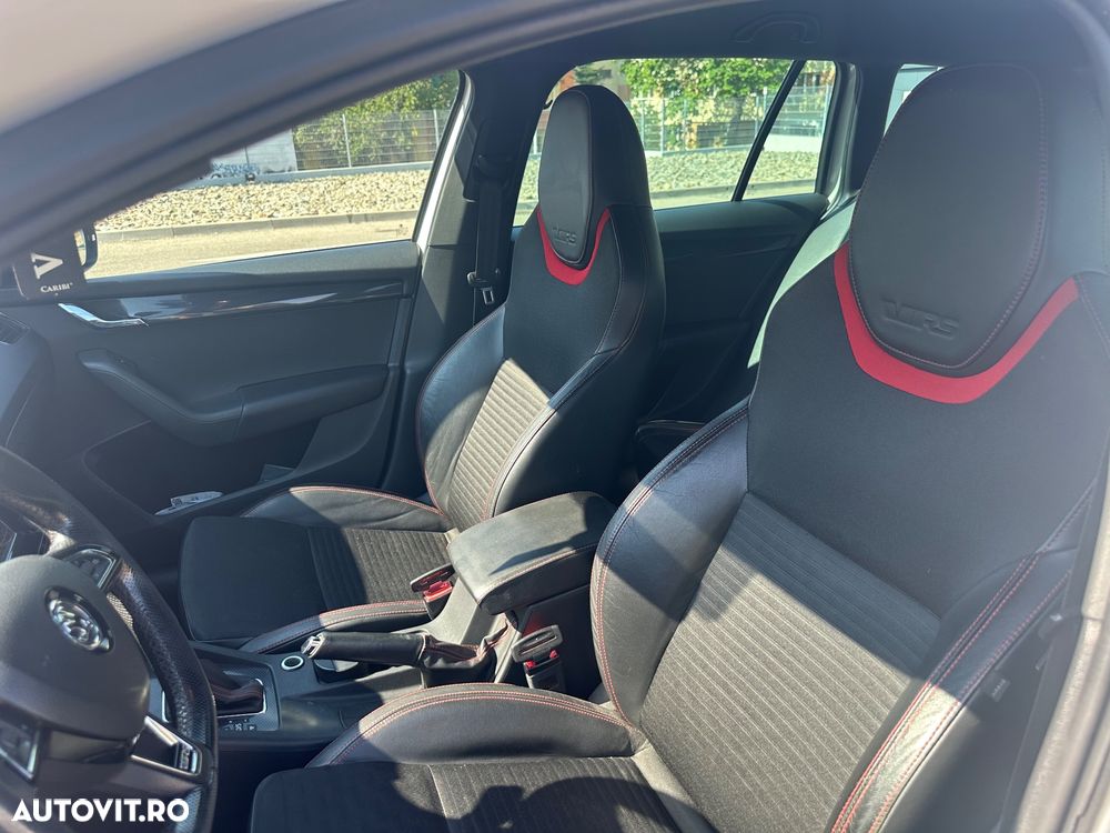 Skoda Octavia Combi Diesel 2.0 TDI DSG RS - 6