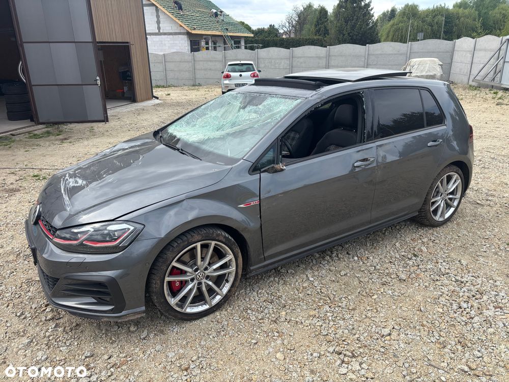 Volkswagen Golf GTI 2.0 TSI OPF Performance - 2