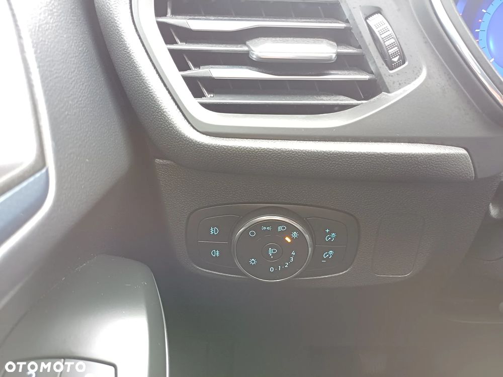 Ford Focus 1.0 EcoBoost mHEV Active X - 21