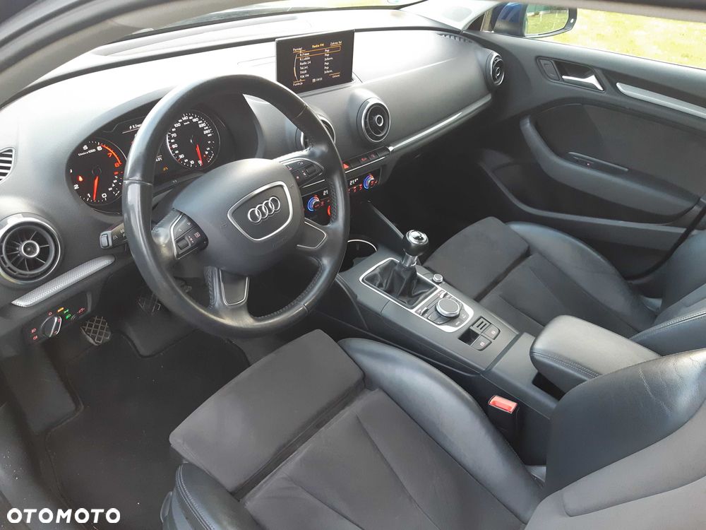Audi A3 Sportback - 5