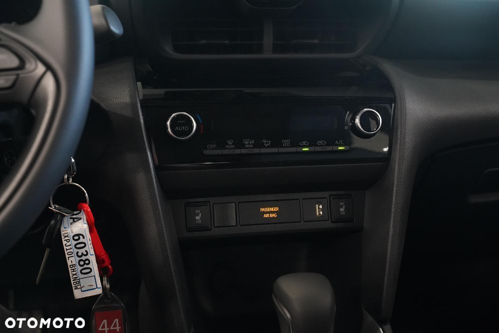 Toyota Yaris Cross Hybrid 1.5 Comfort - 15