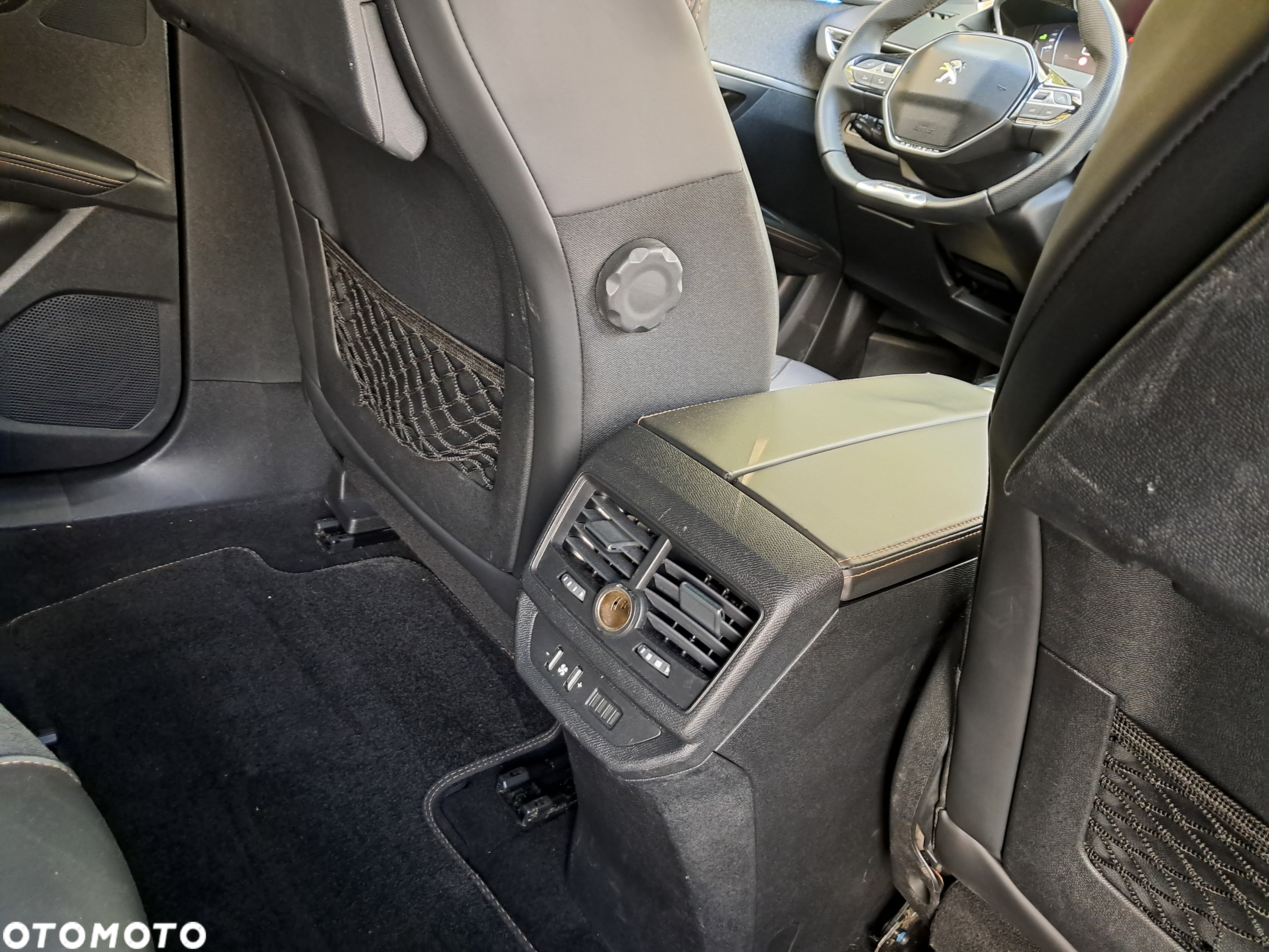 Peugeot 5008 - 25