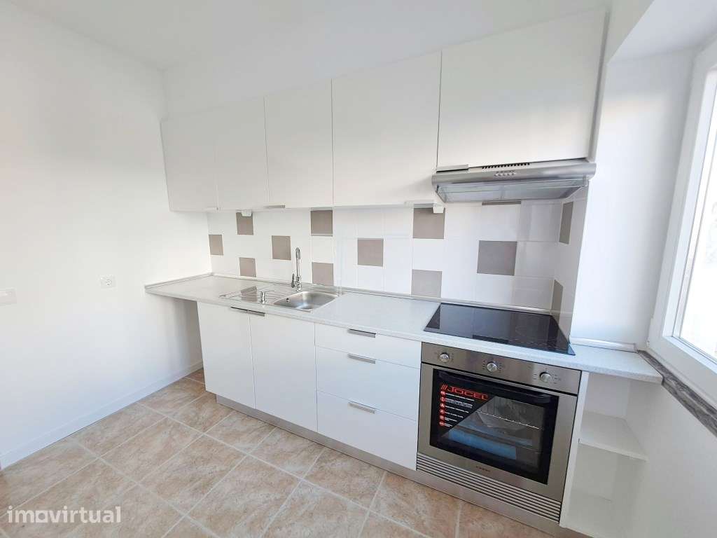 Apartamento T4 - Cruz de Pau - Grande imagem: 5/26