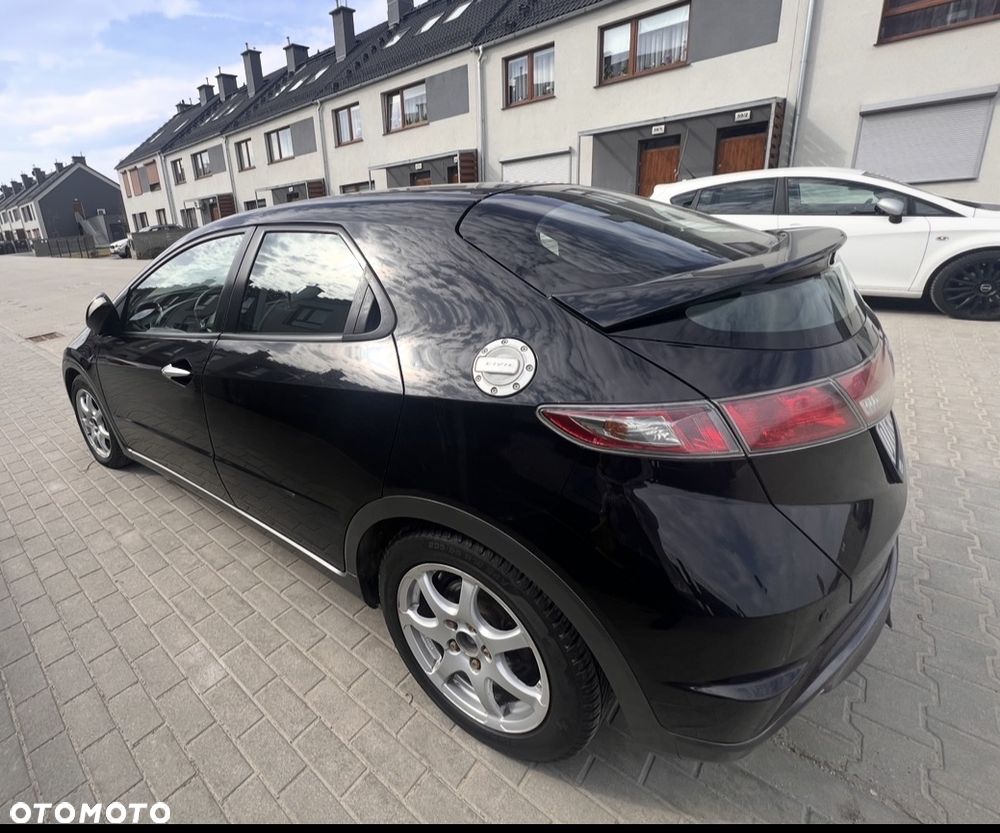 Honda Civic 1.8 Sport - 3