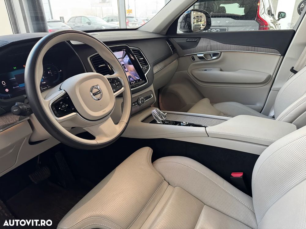 Volvo XC 90 Recharge T8 AWD Plus Dark - 13