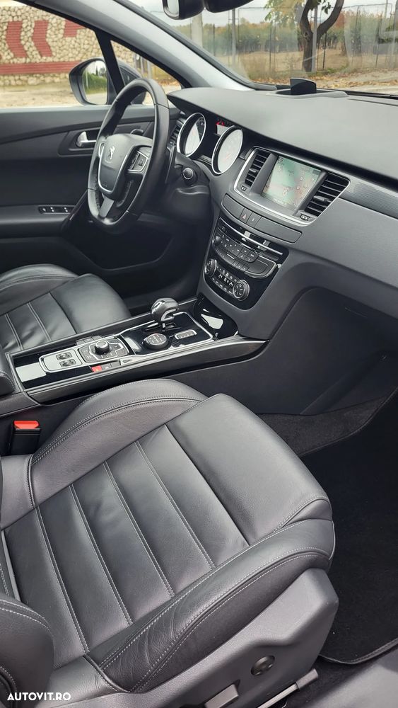 Peugeot 508 RXH 2.0 HDi FAP BMP Hybrid4 - 8