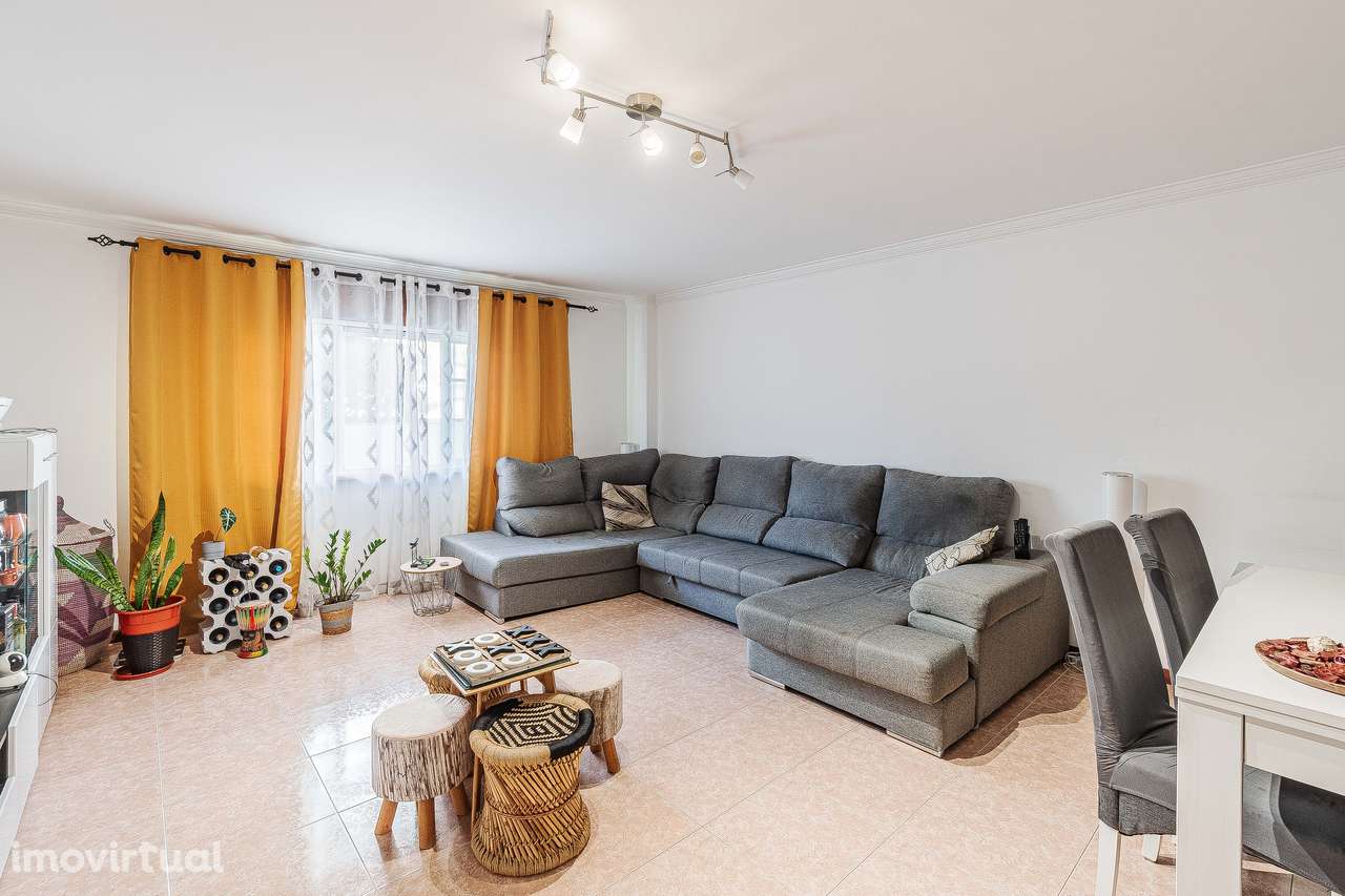 T2 com 122m no Cacém - Grande imagem: 5/23