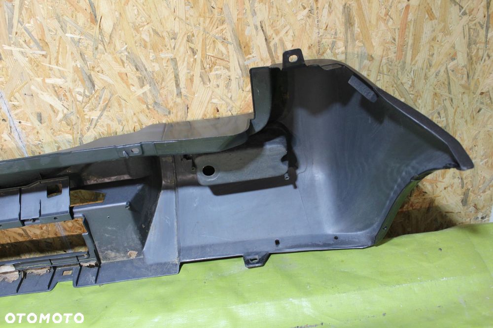 Zderzak tył Suzuki Jimny III 1998-2018r. - 2