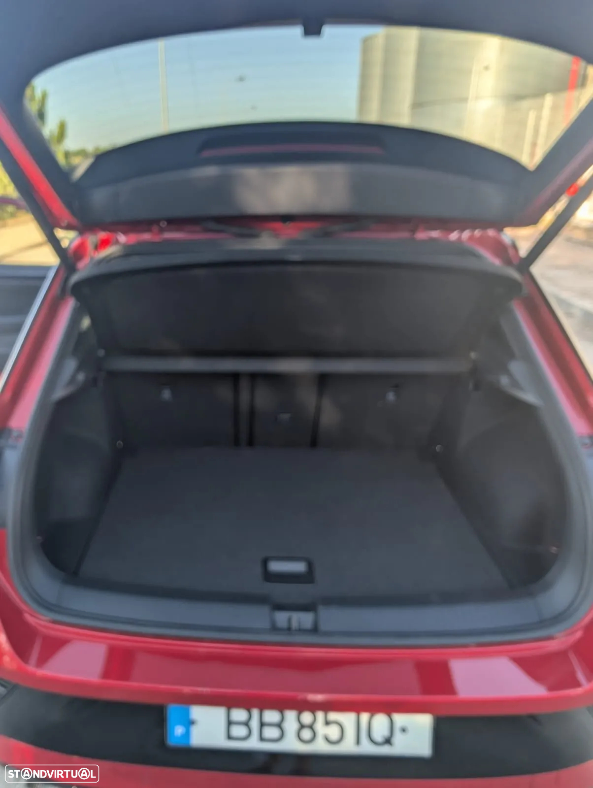 VW T-Roc 2.0 TSI 4M R DSG - 9