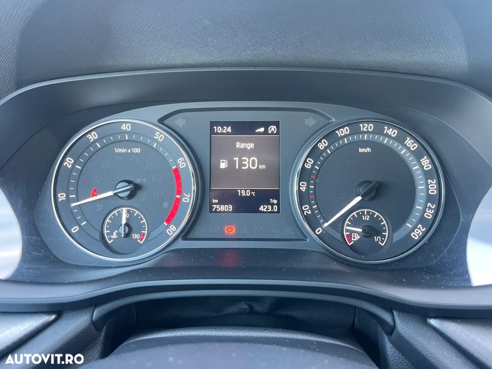 Skoda Octavia 1.5 TSI Ambition - 14