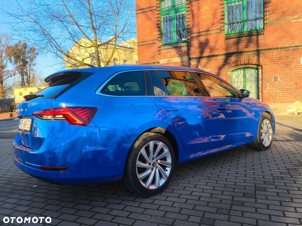 Skoda Octavia 1.5 TSI ACT Style - 10