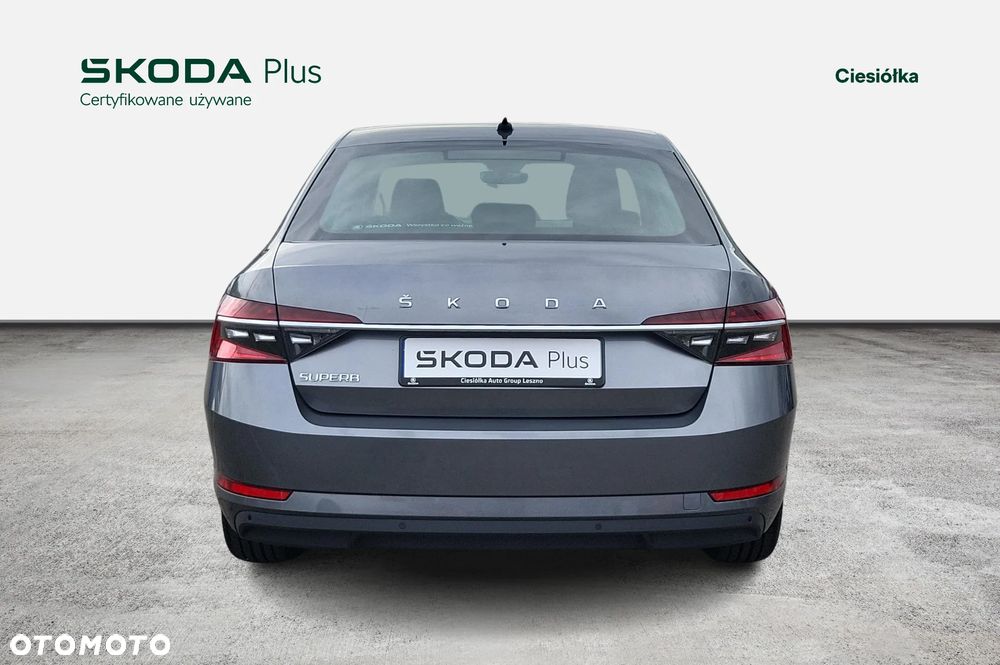 Skoda Superb 2.0 TSI Ambition DSG - 12