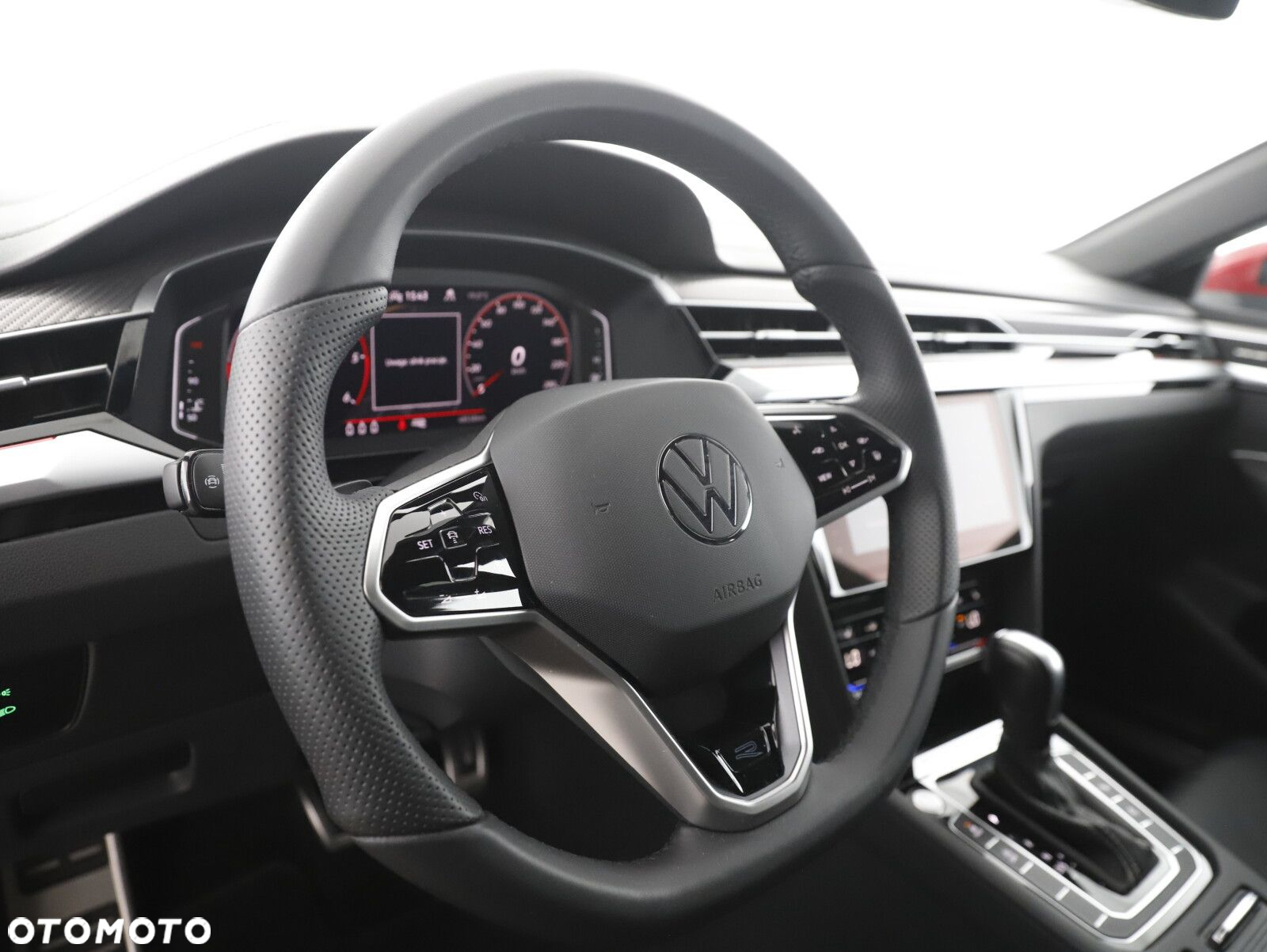 Volkswagen Arteon 2.0 TDI R-Line DSG - 12