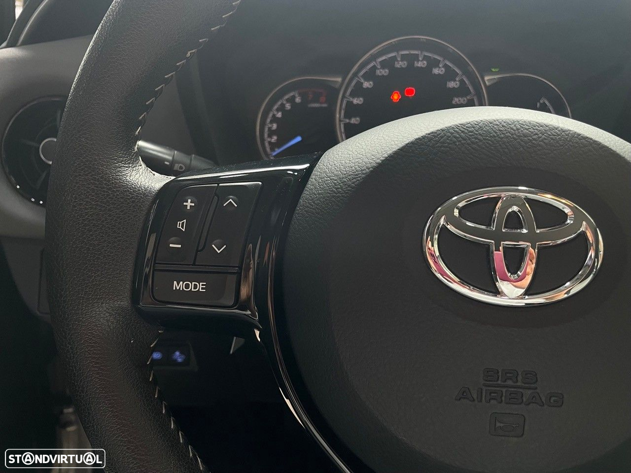 Toyota Yaris 1.0 VVT-i Comfort - 17
