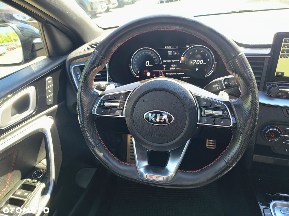 Kia ProCeed - 28