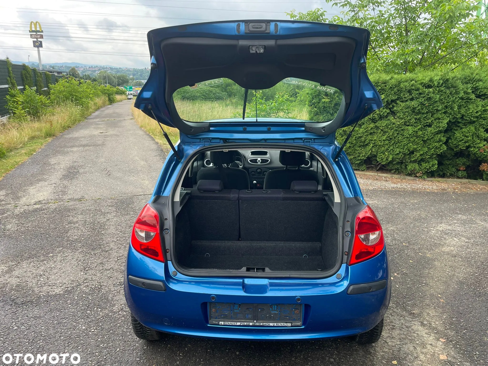 Renault Clio 1.2 16V 75 Dynamique - 10