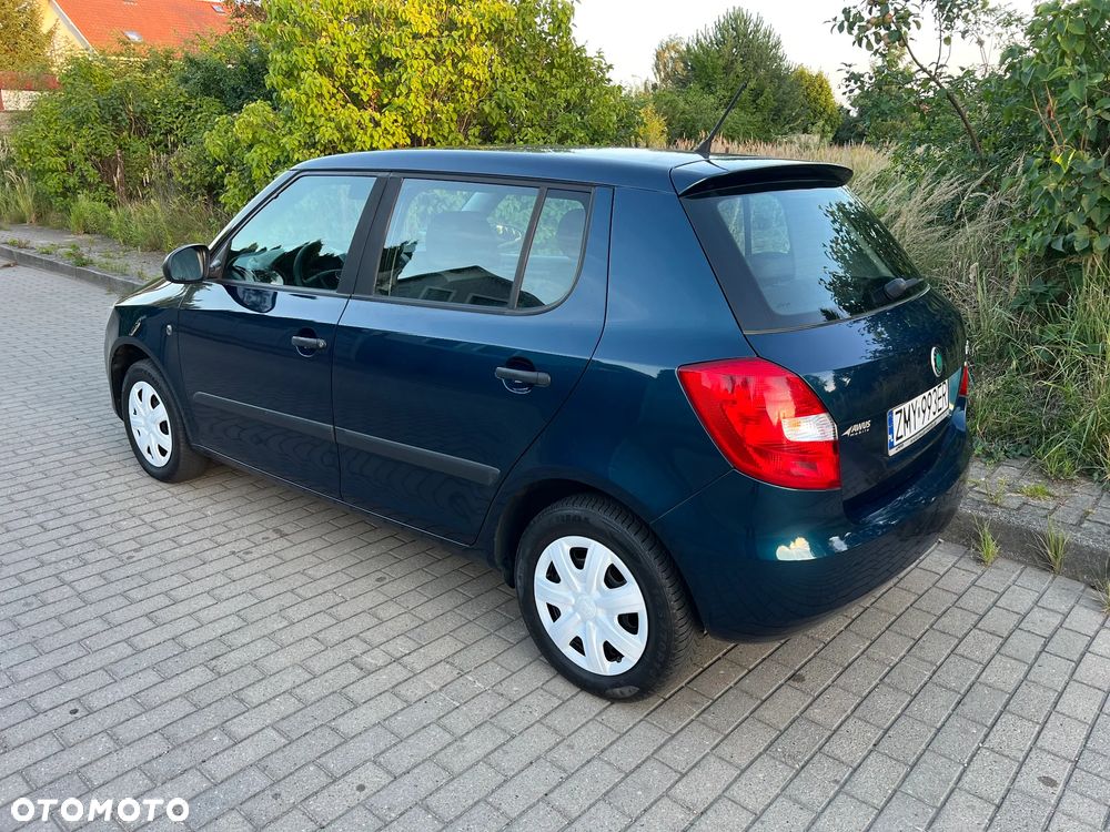 Skoda Fabia 1.2 HTP FAMILY - 7