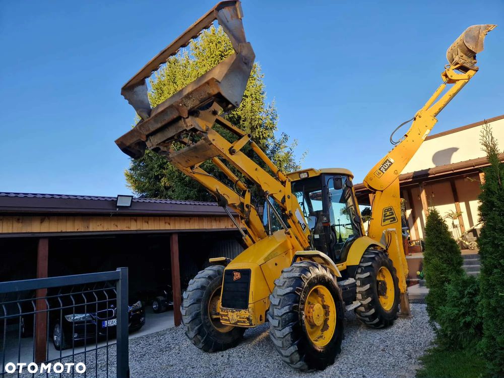 JCB 4CX - 8