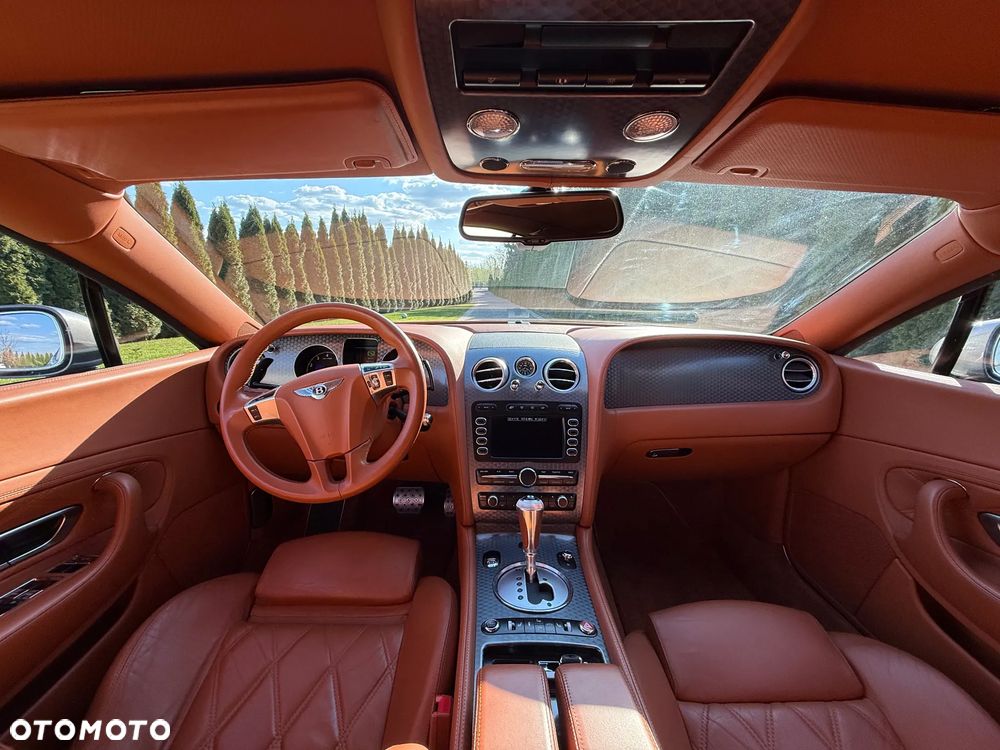 Bentley Continental GT Speed - 11