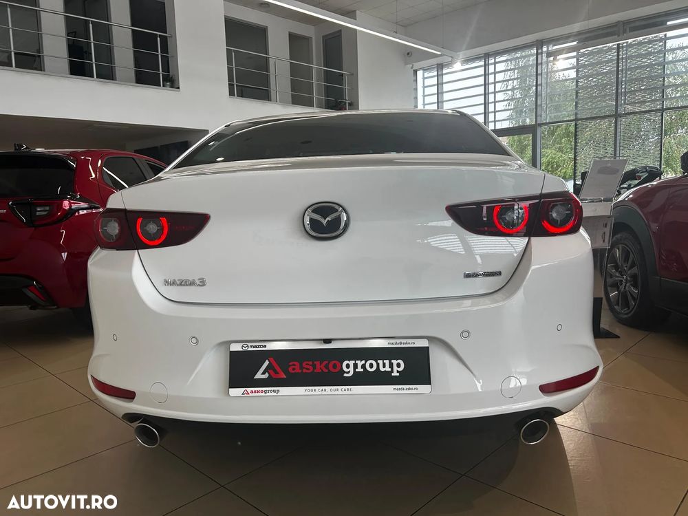 Mazda 3 e-Skyactiv X186 AT MHEV Exclusive-Line - 6