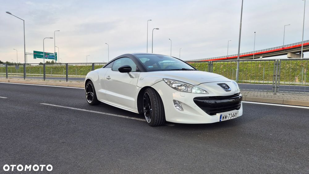Peugeot RCZ - 2