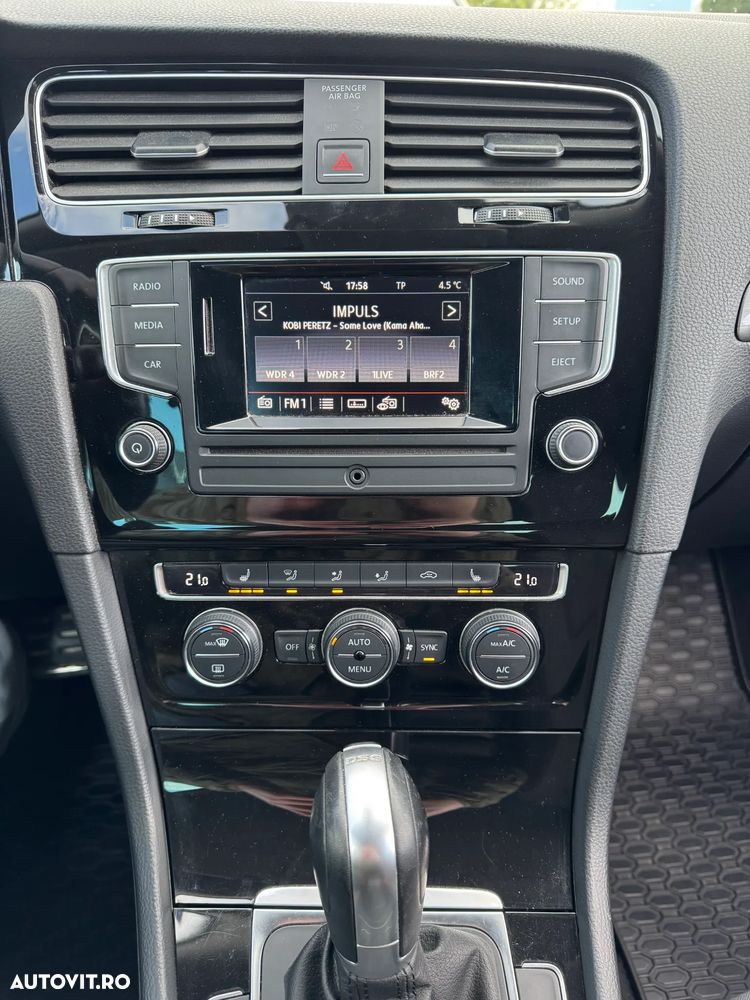 Volkswagen Golf 1.6 TDI BlueMotion Technology DSG Allstar - 17