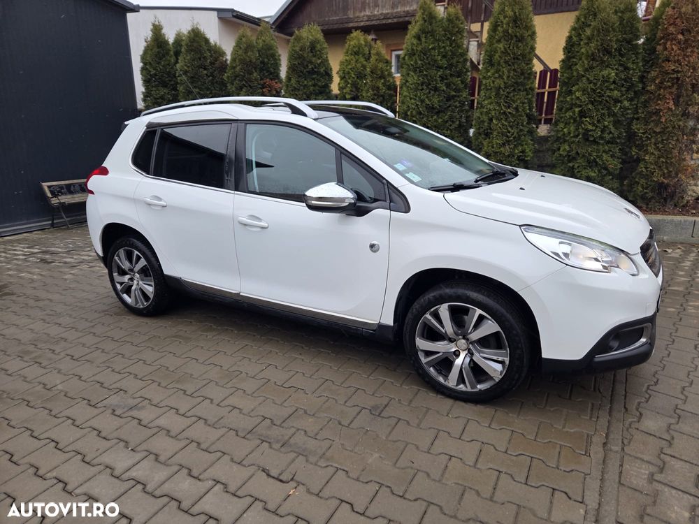 Peugeot 2008 PureTech 110 Stop&Start Crossway - 2