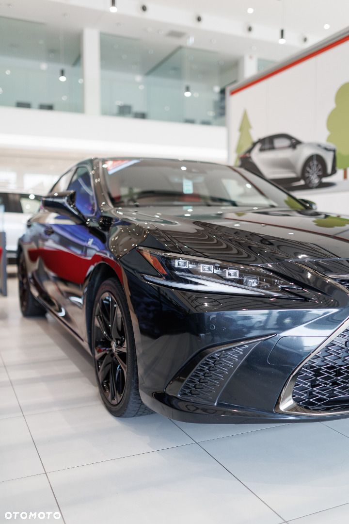 Lexus ES - 23