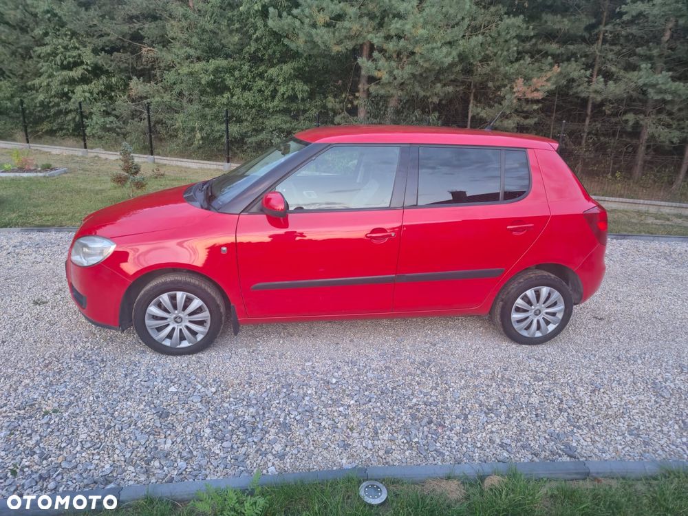 Skoda Fabia - 4