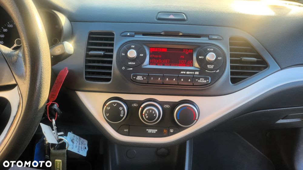 Kia Picanto 1.0 Attract - 9