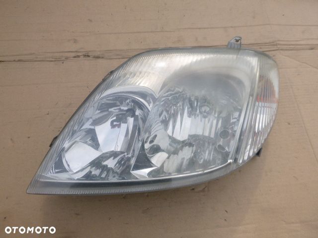 LAMPA LEWY PRZÓD LEWA PRZEDNIA TOYOTA COROLLA E12 01- - 3