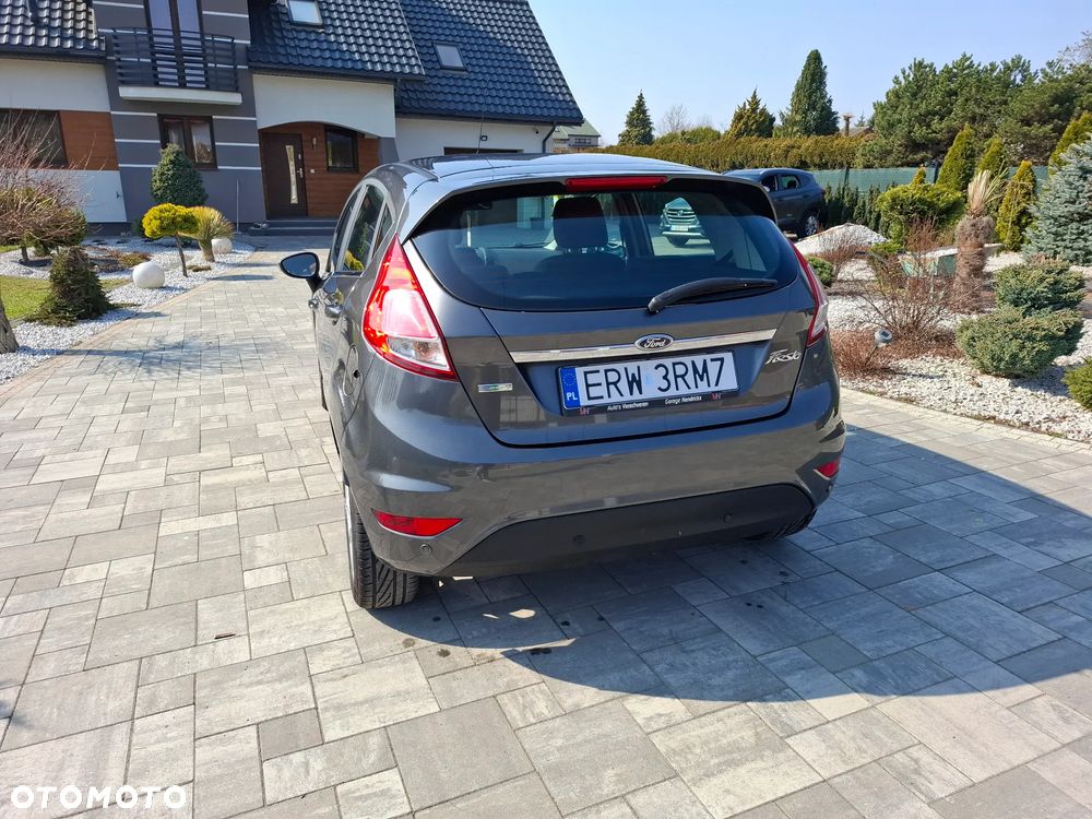 Ford Fiesta 1.0 EcoBoost Titanium - 10