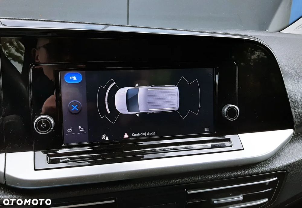 Ford Tourneo Connect 2.0 EcoBlue Titanium - 37