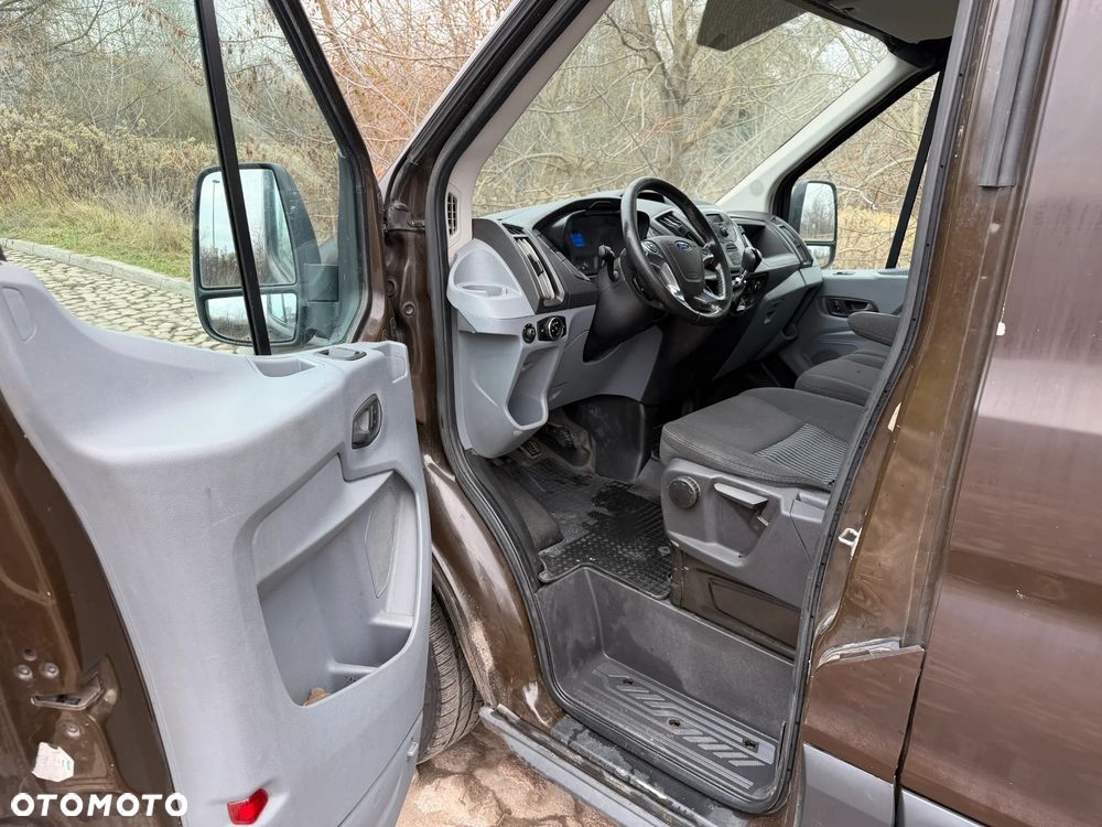 Ford Transit - 9