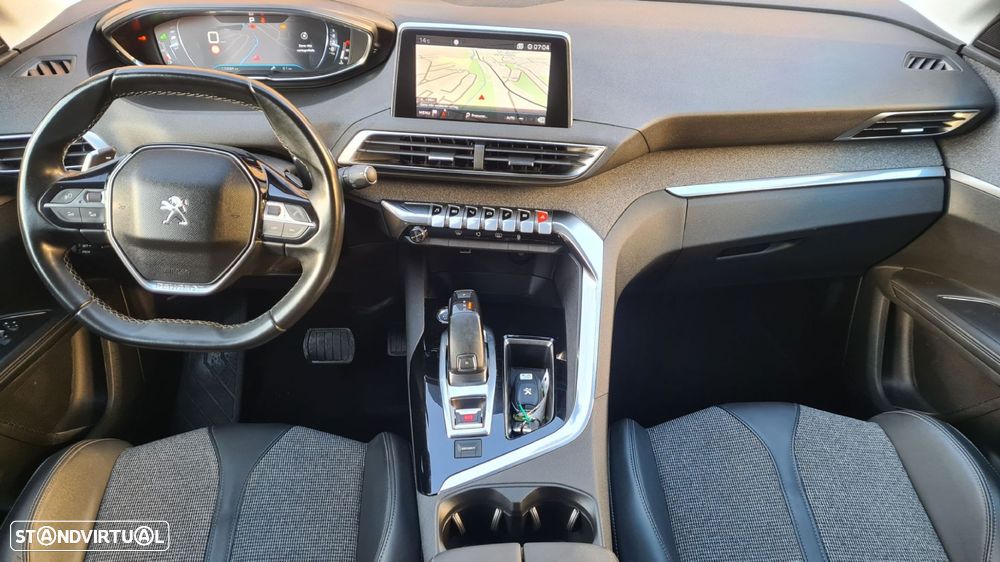 Peugeot 5008 1.5 BlueHDi Allure EAT8 - 10