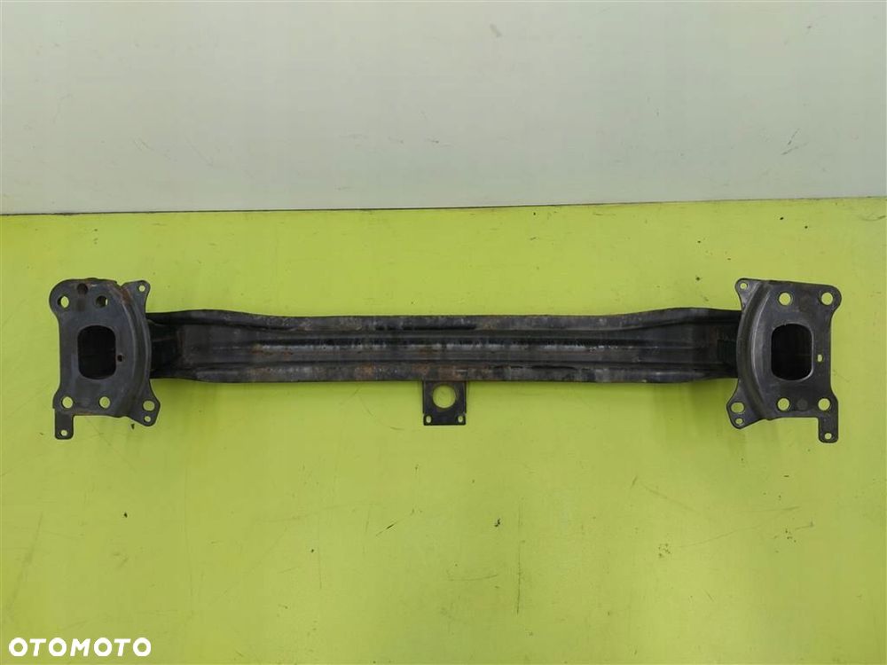 Pas przedni wzmocnienie VW Golf V 5 2003-2008 - 4