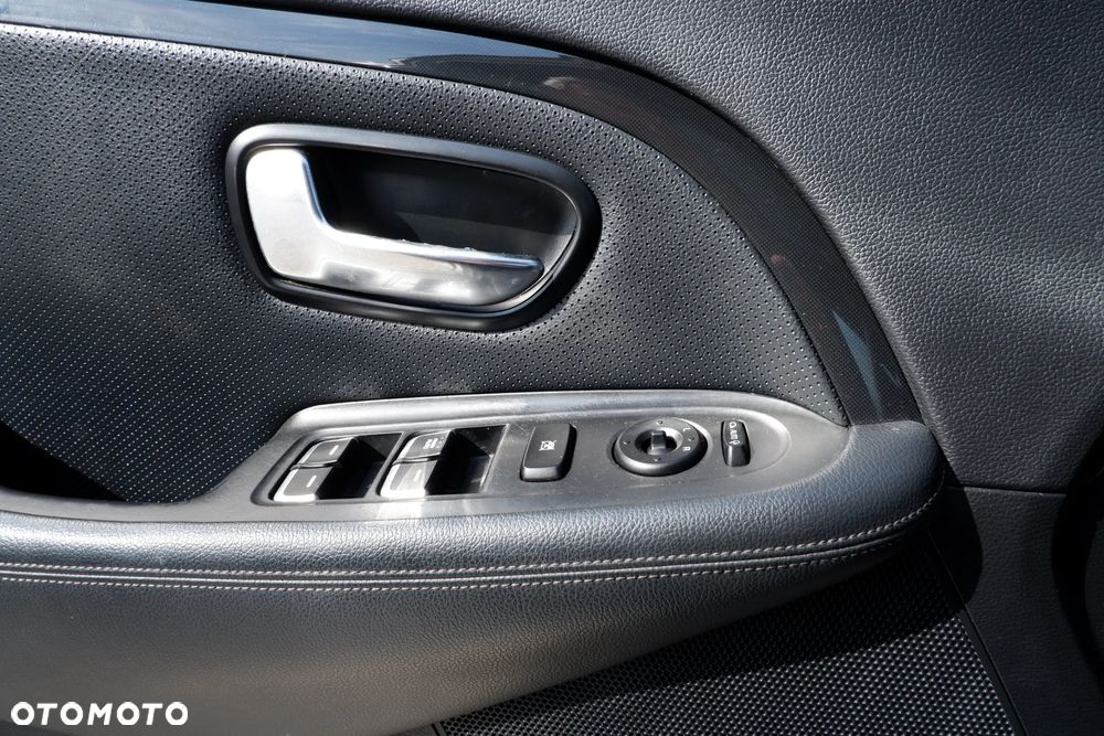 Kia Carens 1.7 CRDi XL - 22